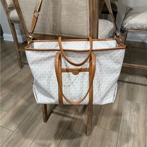 Michael Kors large tote/diaper bag beige/tan